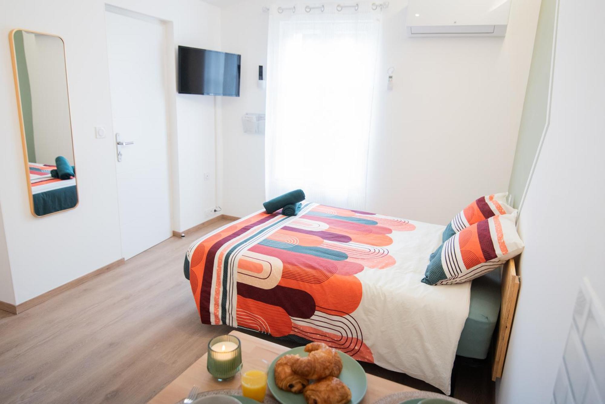 Tout Confort ! Ville, Climatisation, Parking, Wifi, Calme, Tv Carcassonne Exteriér fotografie
