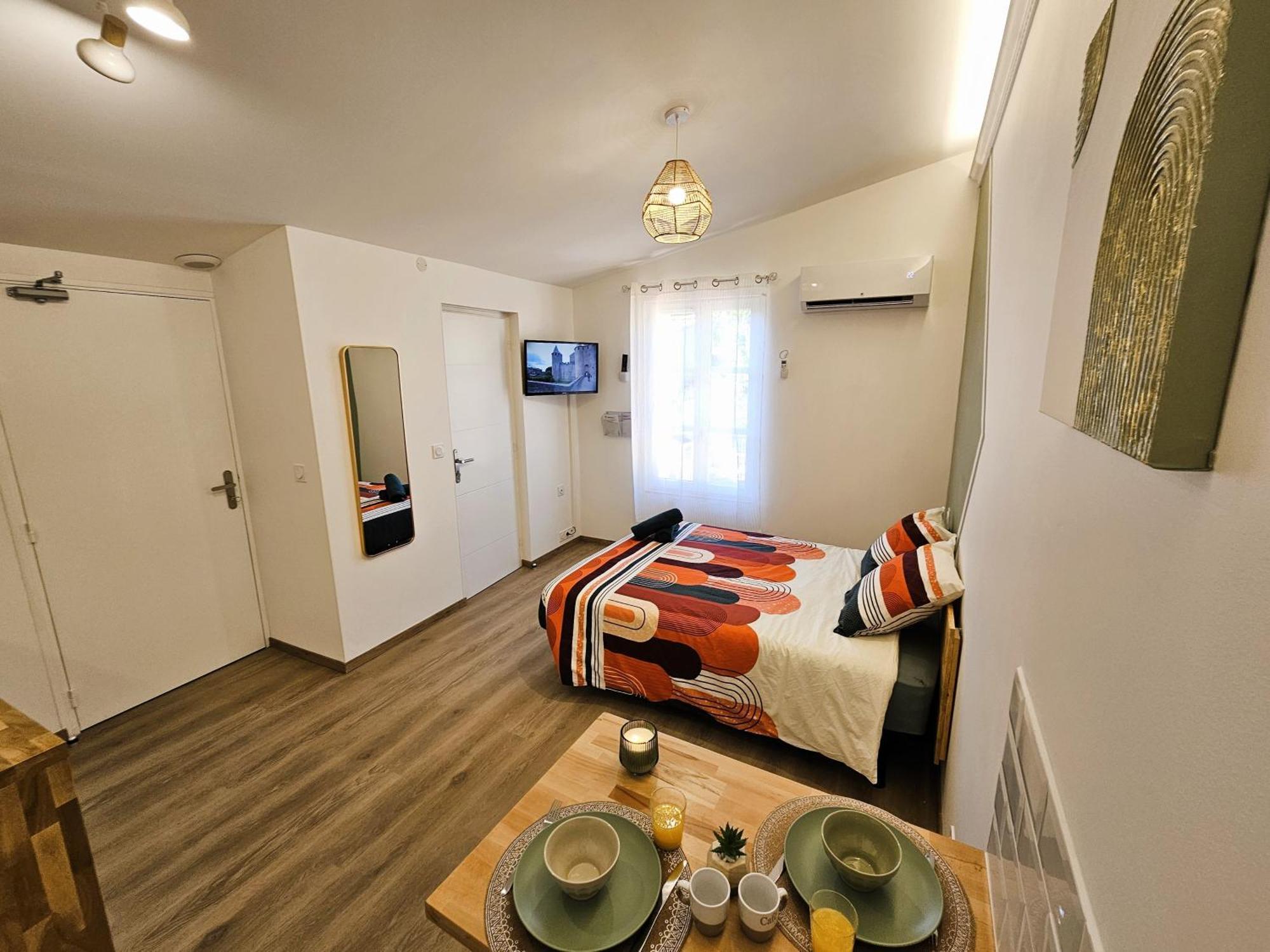 Tout Confort ! Ville, Climatisation, Parking, Wifi, Calme, Tv Carcassonne Exteriér fotografie